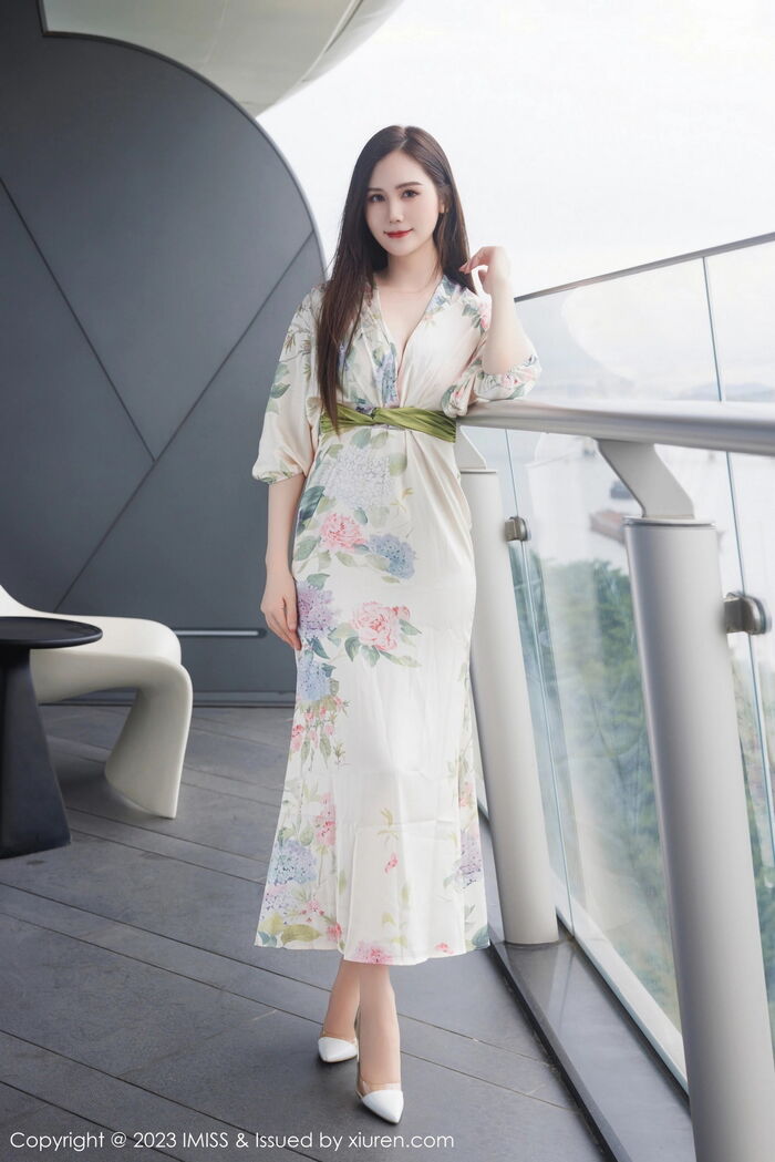 [IMISS Honey Company] Vol.745_神SISY思性感带图案长裙露浅色内衣配超薄肉丝完美诱惑写真55P 2th image