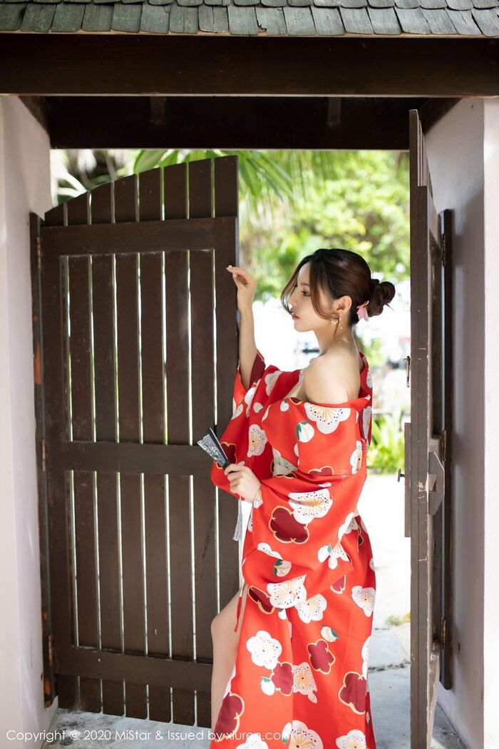 [MiStar] Vol.326_嫩模沈佳熹私房鲜艳红色和服半露酥breast白嫩美腿诱惑写真45P 10th image