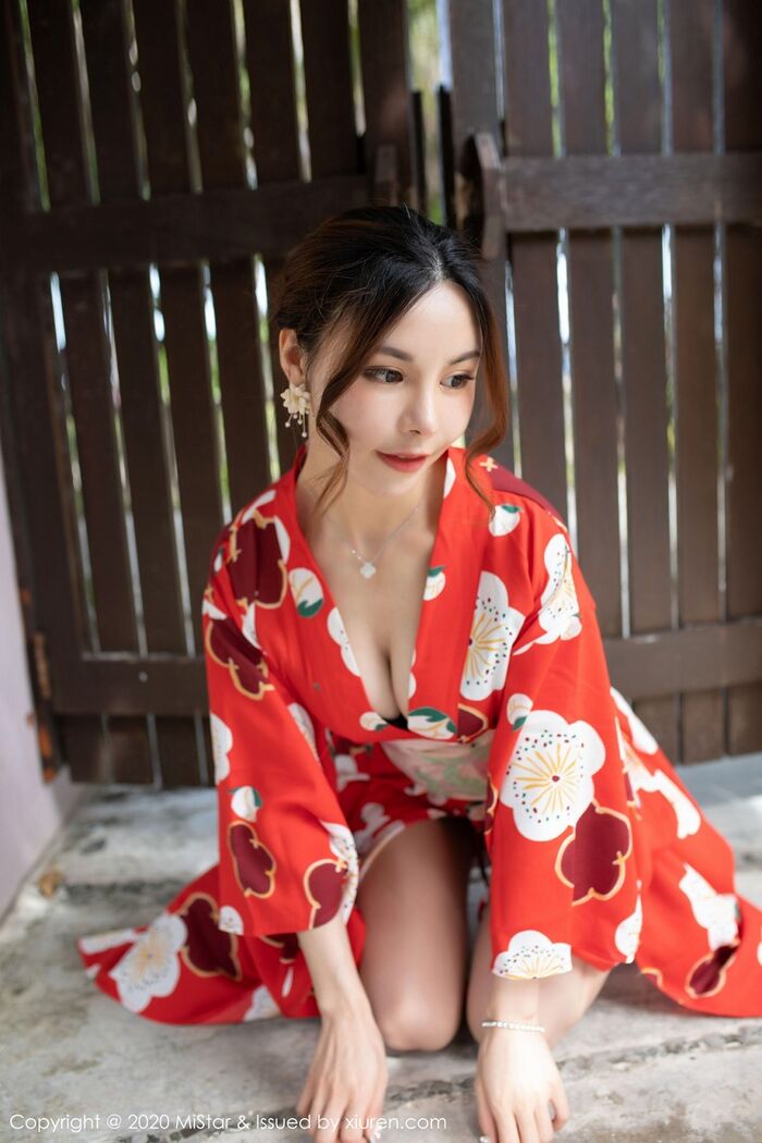 [MiStar] Vol.326_嫩模沈佳熹私房鲜艳红色和服半露酥breast白嫩美腿诱惑写真45P 2th image