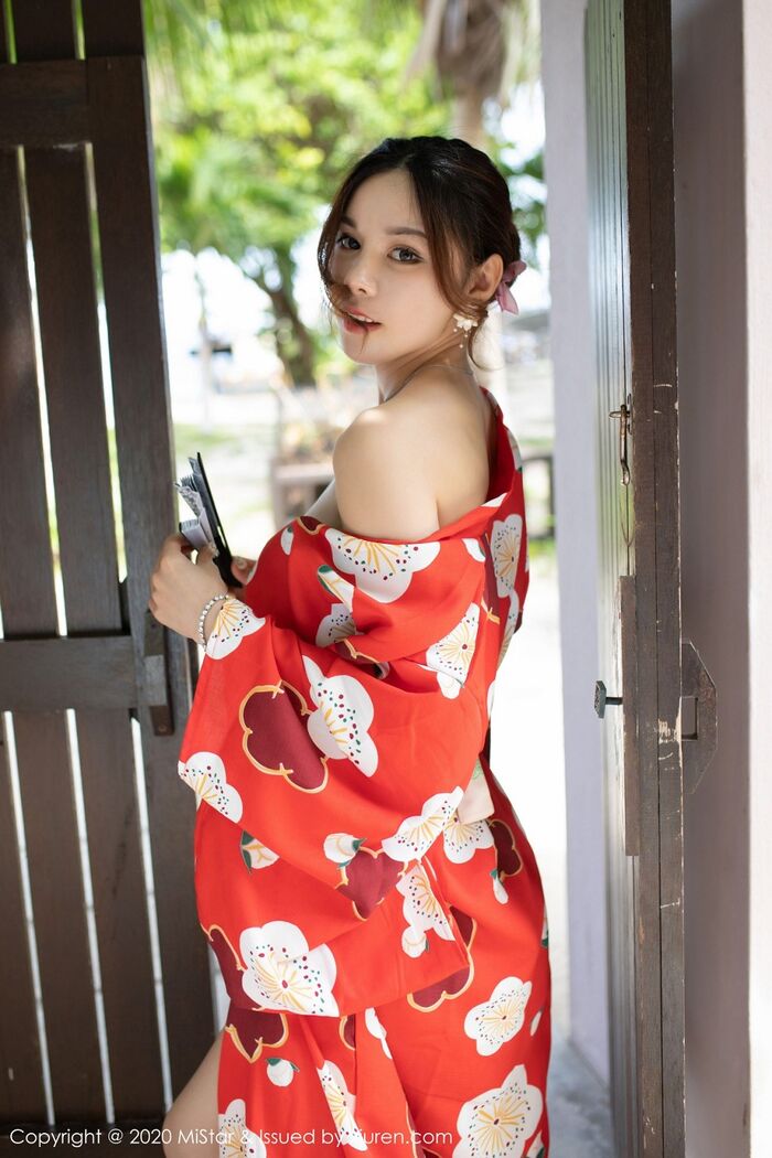 [MiStar] Vol.326_嫩模沈佳熹私房鲜艳红色和服半露酥breast白嫩美腿诱惑写真45P 6th image