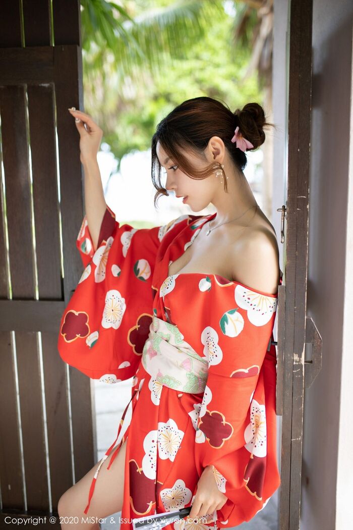 [MiStar] Vol.326_嫩模沈佳熹私房鲜艳红色和服半露酥breast白嫩美腿诱惑写真45P 9th image