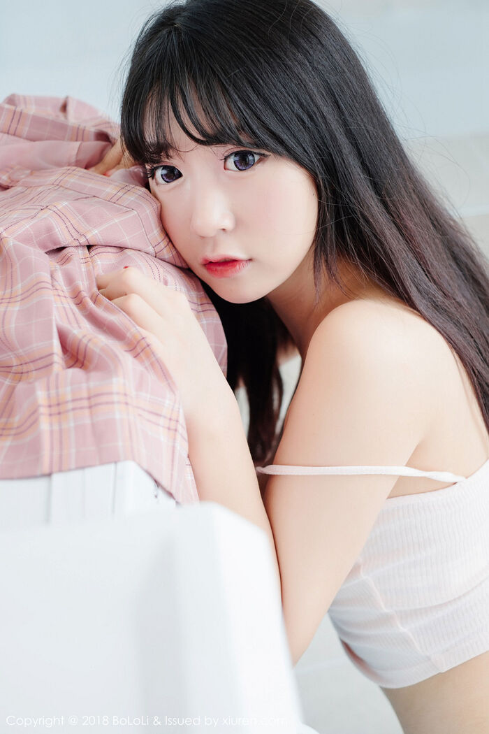 [BoLoli波萝社]Vol.119_美女主播猫九酱Sakura粉色吊带内衣+三点式内衣私房诱惑写真42P 16th image