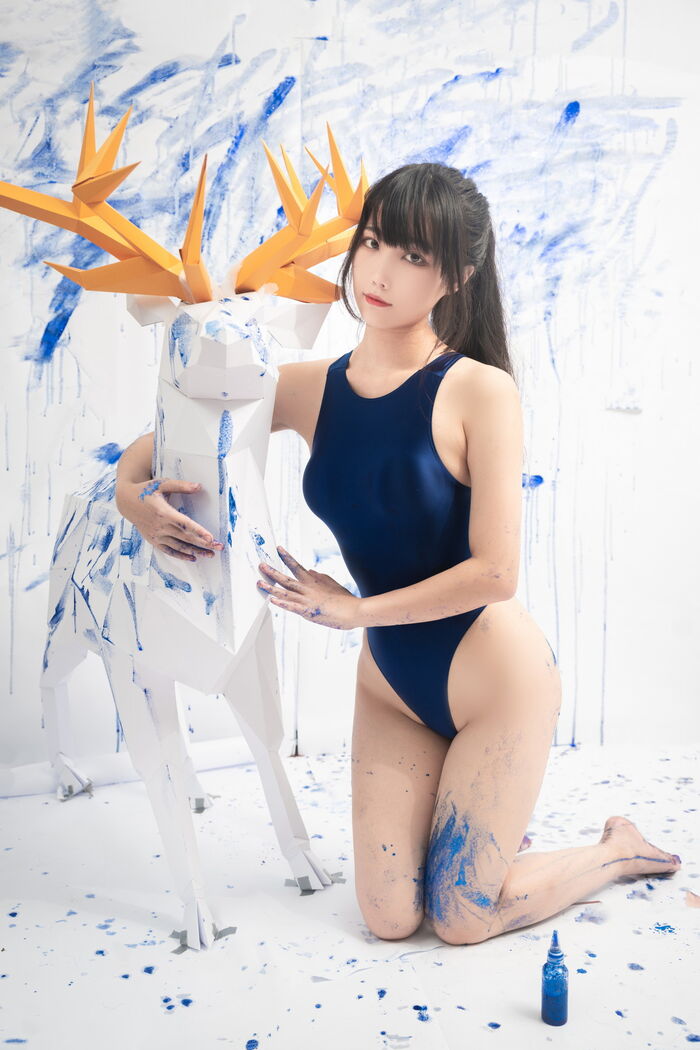 网络美女汪知子蓝色闪粉主题性感蓝色高叉连体内衣秀完美身材翘臀美腿诱惑写真35P 22th image
