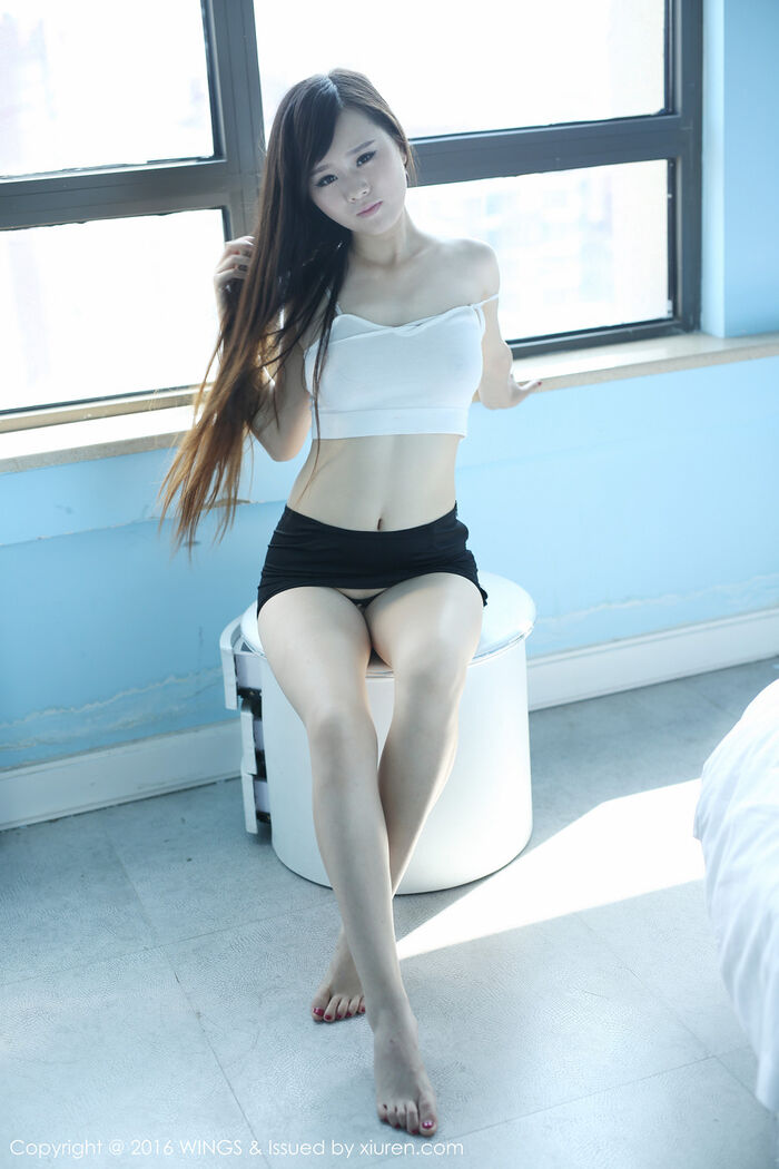 [WingS影私荟] Vol.022_嫩模喵喵cyann阳光下的私房美少女vacuum秀美乳极致诱惑写真52P 2th image