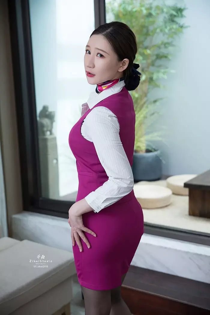 [Toutiao 头条神] No.S043_嫩模玄子空姐coraVIP版私房撩裙露无内黑丝裤袜诱惑写真95P 21th image