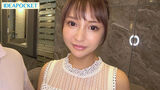 A young lady from a wealthy family who grew up in Yokohama makes her AV debut and blunbruns J-cup huge breasts!