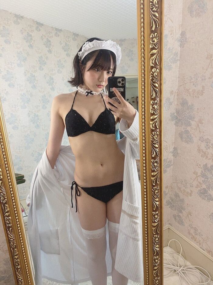 Active AKB48 releases a photo of her pre-ass on the bed wwwwwwwww Fans are delighted with Aika Taguchi's swimsuit gravure off shot!! 12th image