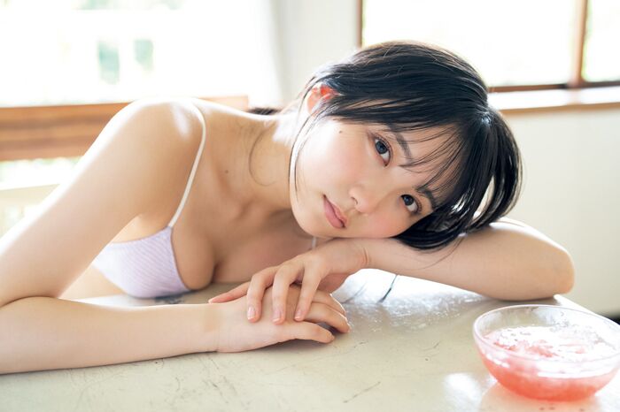 Active AKB48 releases a photo of her pre-ass on the bed wwwwwwwww Fans are delighted with Aika Taguchi's swimsuit gravure off shot!! 19th image
