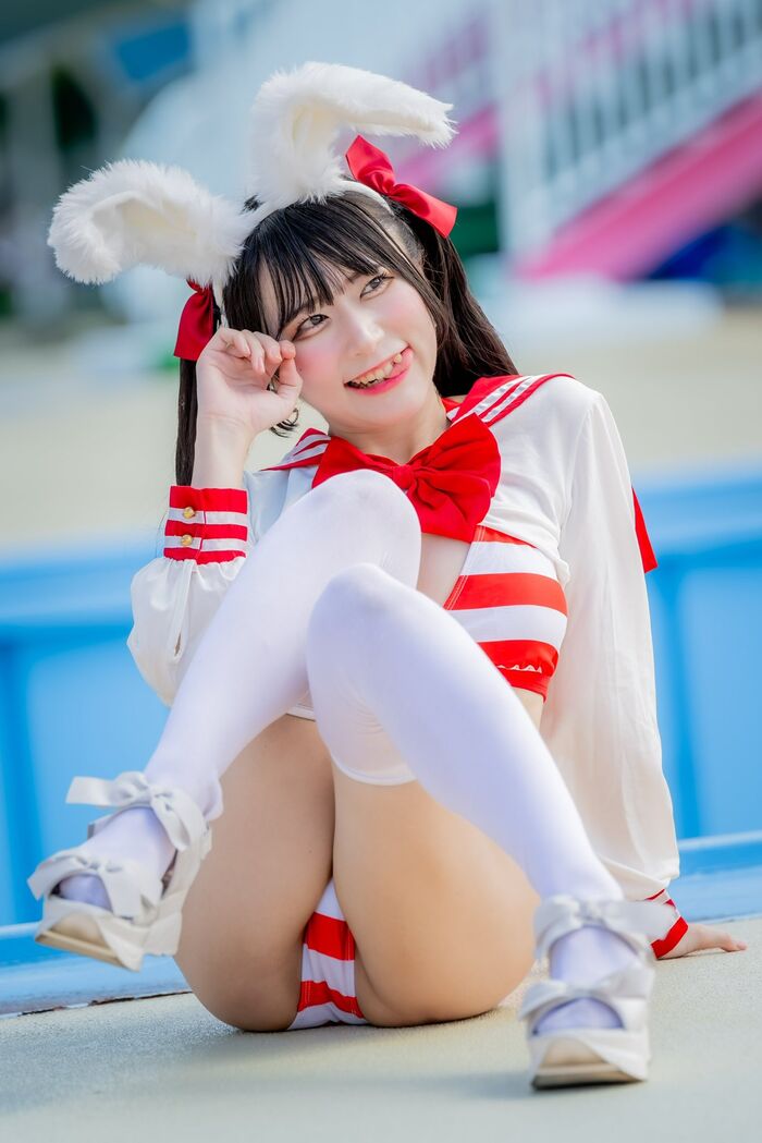 Erotic images of knee-high socks because it's cold part20 7th image
