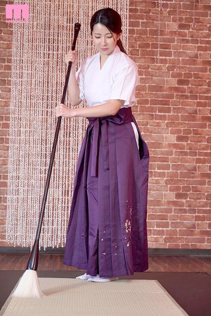 Yurina Kurisawa Calligraphy Girl AV Debut 3th image