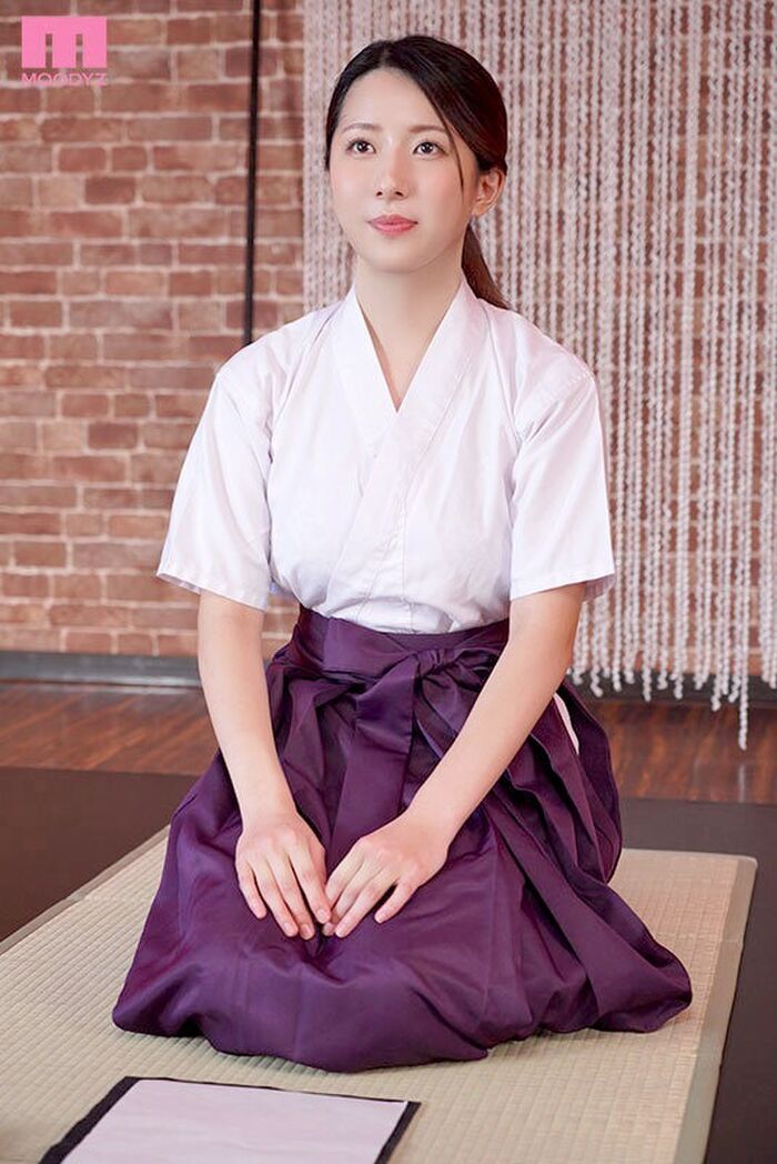 Yurina Kurisawa Calligraphy Girl AV Debut 5th image