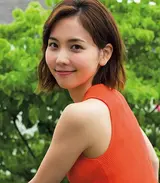 [29 high-quality erotic images of Ayumi Hirodo] Beautiful free announcer's clothed boobs cosplay