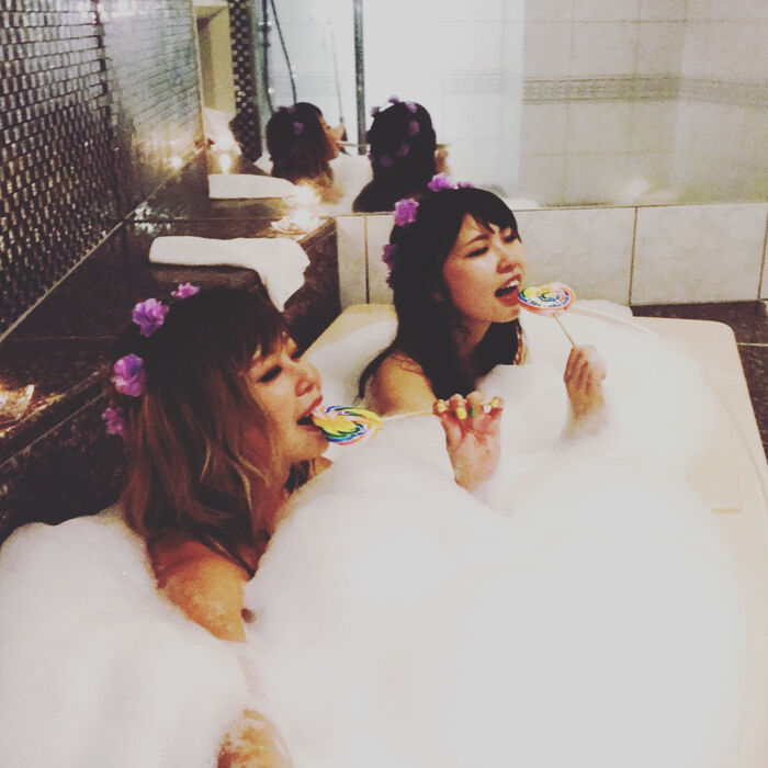 From the bath 'Atashiko' beam to launch a little girl wwwww 4th image