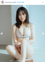 [Underwear image] Former HKT48 Miku Tanaka shows off her shocking Calvin Klein appearance in the first calendar that exposes her huge breasts to the limit wwwwwwwww!!