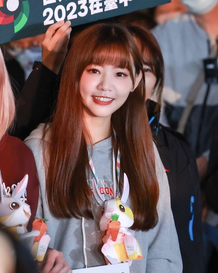 The cheerleading girl 'Xiaoying Ying' has an impeccable face and beautiful breasts, causing netizens to riot (10P) 10th image