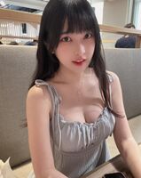 實況正妹「依梨」渾圓火辣放送 美乳感覺快掉出 (10P)