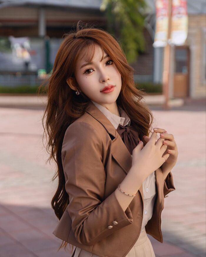 Temperament milk girl 'Zhao Caixuan Ning' has a pair of smiling eyes and super slender legs (10P) 8th image