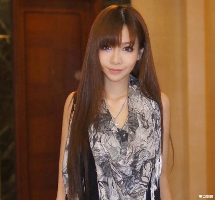 網路紅人 FINO FAYE (18P) 14th image