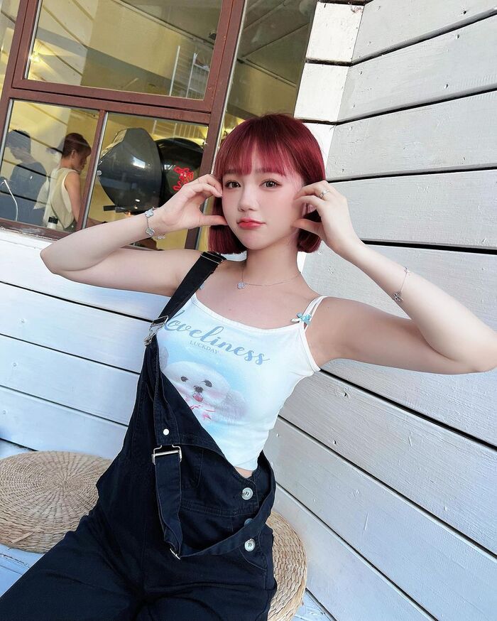 The girl 'Niniko' has proud beautiful breasts under her delicate face, and her whole body is super foul (10P) 3th image