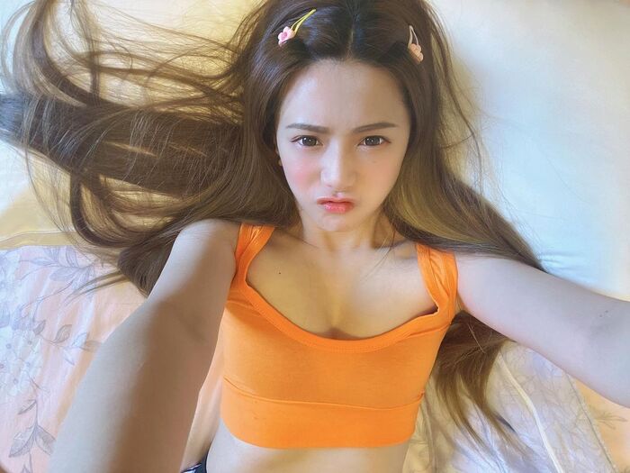 The fair-skinned goddess of beautiful breasts 'Xie Jieling' has a super crazy figure and a sweet smile, which is so tempting! The super foul body is spicy! 3th image