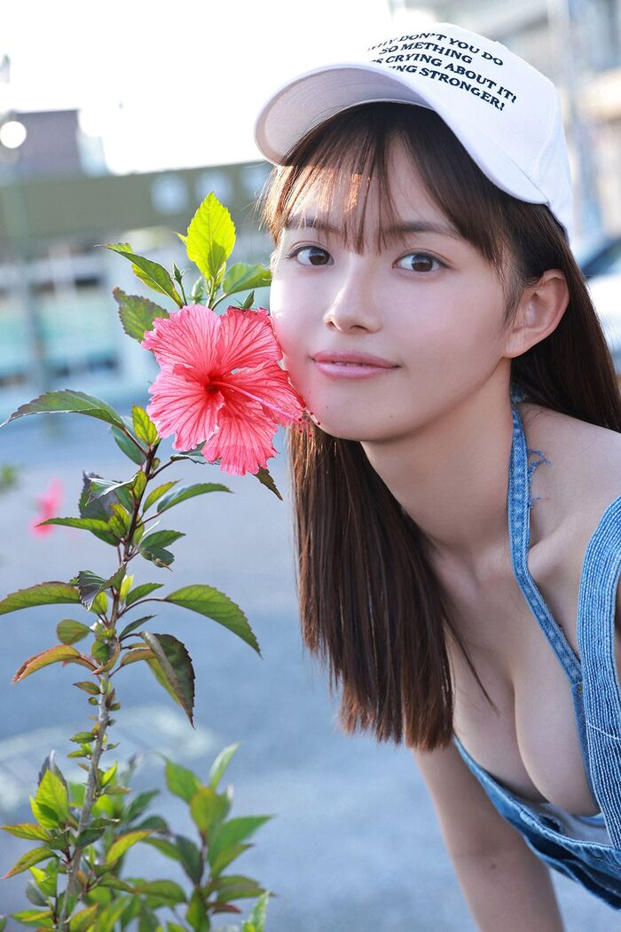 [Underwear image] Popular actress Hinami Mori is too naughty in the latest lingerie wwwww Fans are delighted with the sexy cover of her first style book!! 15th image