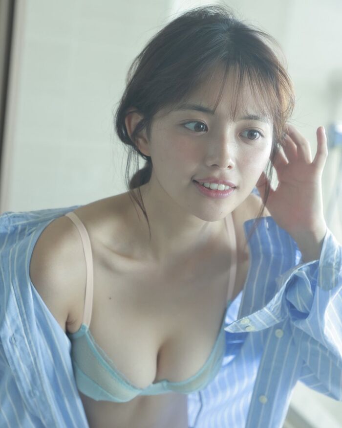 [Underwear image] Popular actress Hinami Mori is too naughty in the latest lingerie wwwww Fans are delighted with the sexy cover of her first style book!! 19th image