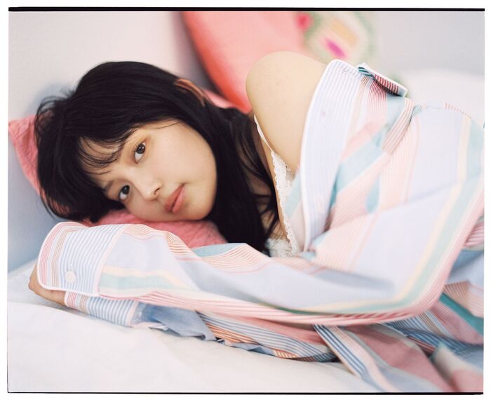[Underwear image] Popular actress Hinami Mori is too naughty in the latest lingerie wwwww Fans are delighted with the sexy cover of her first style book!! 6th image