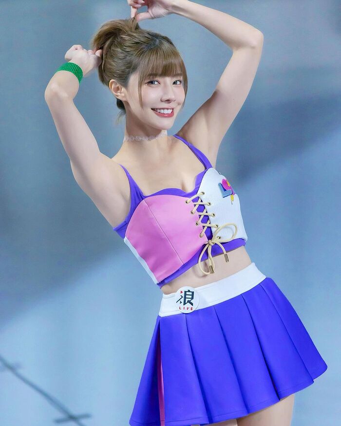 極品正妹「林艾融」外表氣質私下自拍卻火辣勾人 (10P) 10th image