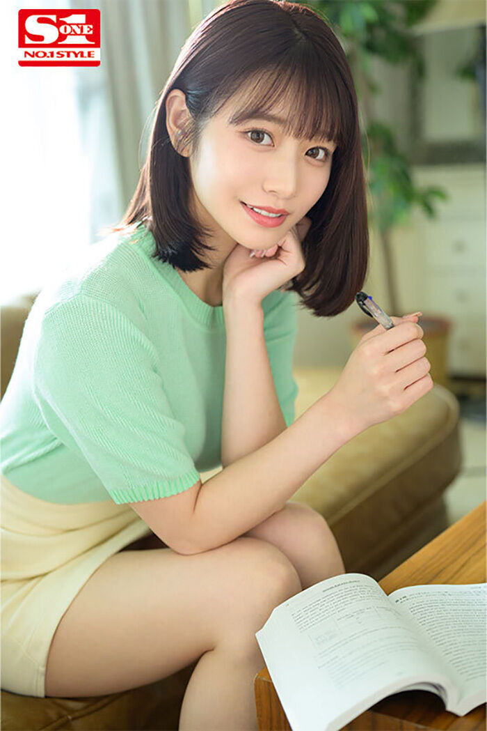 Ayaka Kawakita A caring and naughty older tutor who drives me crazy [VR] 3th image