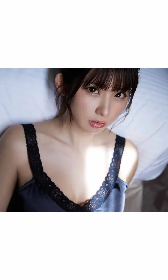 【Enako 11】Gravure image of enjoying the beautiful bust and beautiful buttocks of Japan's cutest cosplayer (3) 14th image
