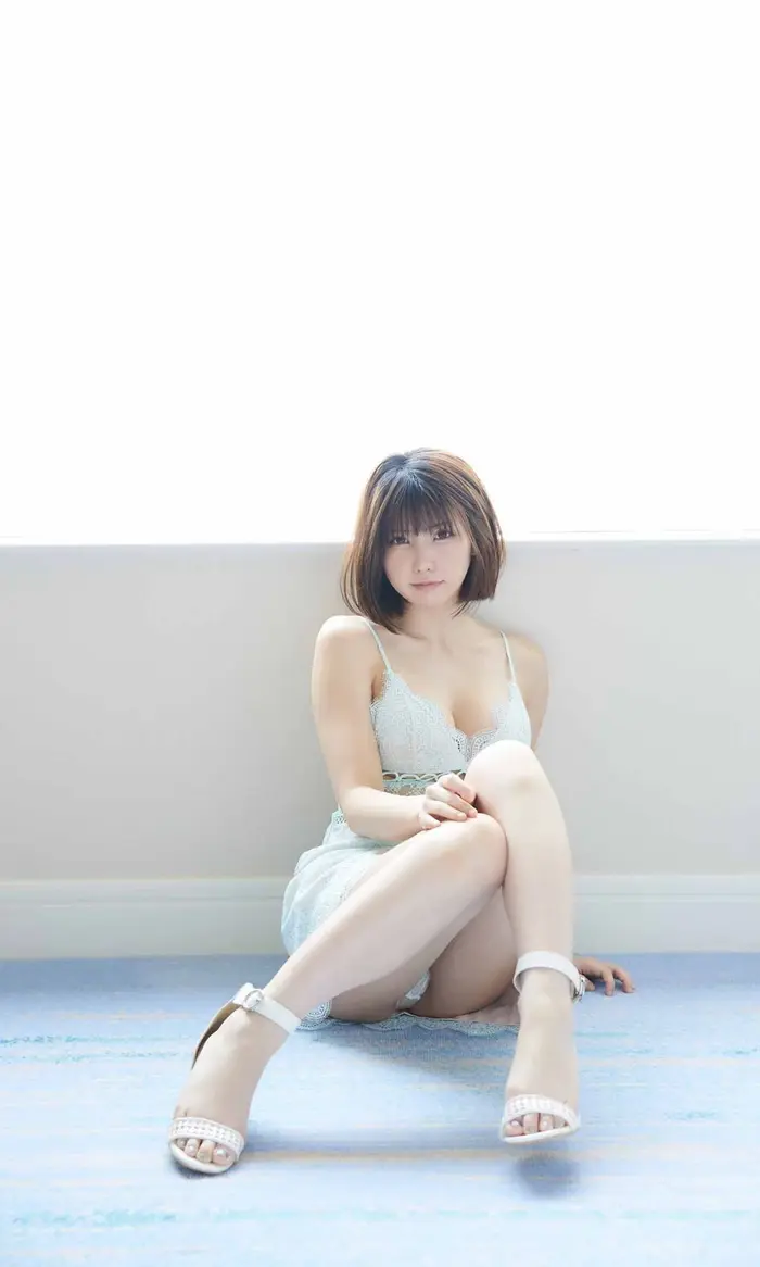 【Enako 11】Gravure image of enjoying the beautiful bust and beautiful buttocks of Japan's cutest cosplayer (3) 31th image